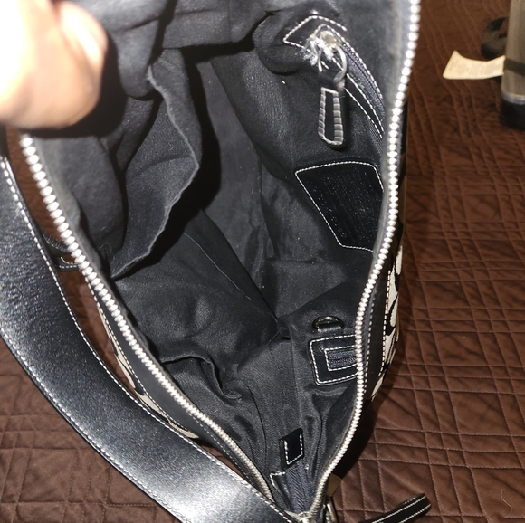 Coach- Signature Black Leather Canvas Shoulder Bag - Picture 8 of 8